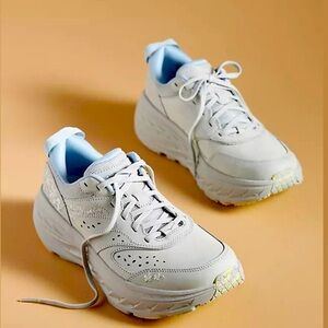 Hoka Vibrant Bloom Bondi L,stardust sunlight, W8.5